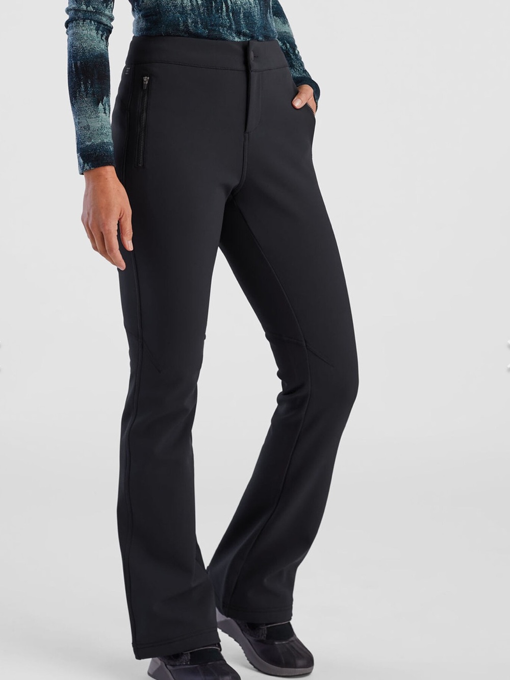 Title Nine Women’s Valhalla Softshell Pants Fleece-Backed Zippered Leg Black